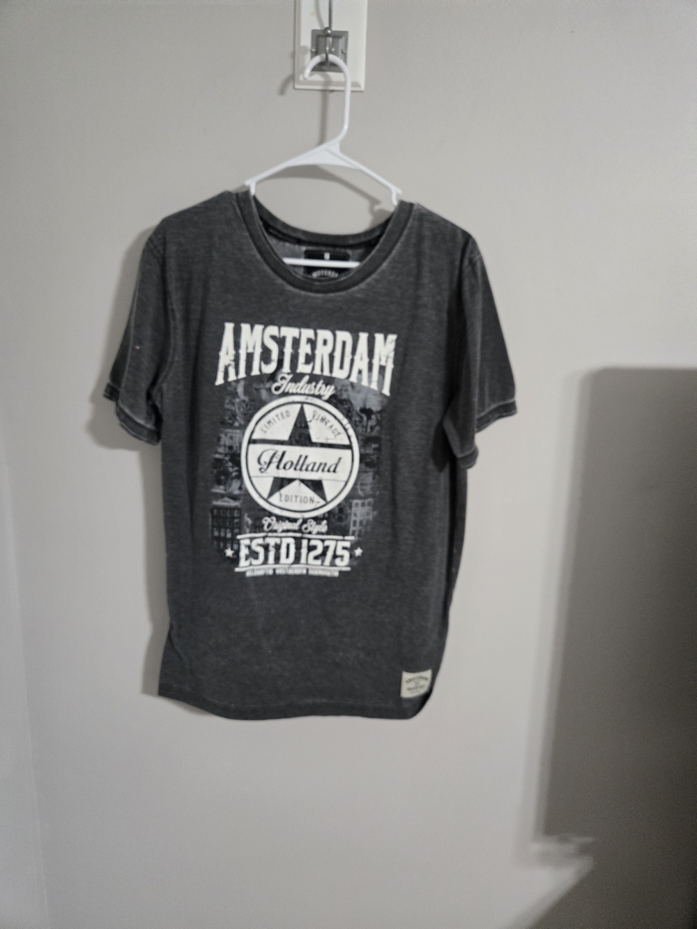 Amsterdam Graphic Short Sleeve Tee - Charcoal